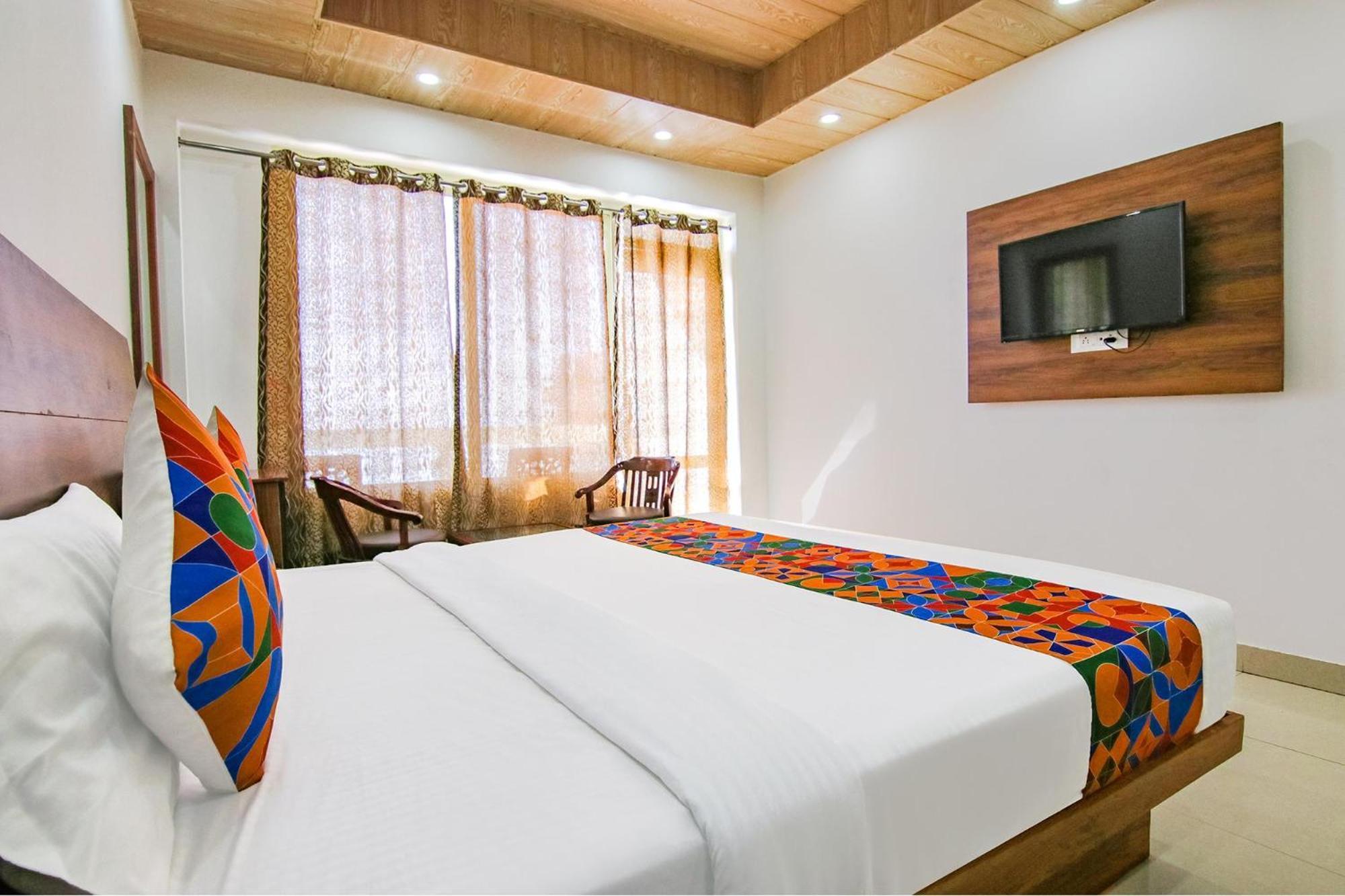 Fabexpress Kalsia Homestay - Nr Radha Krishna Mandir Масурі Екстер'єр фото